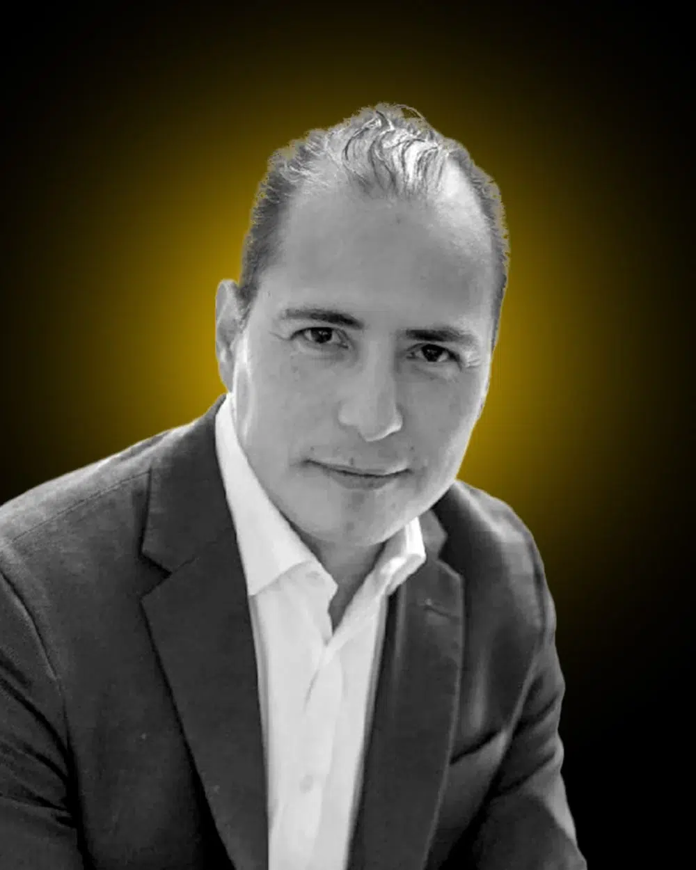 Headshot of Milton Magos